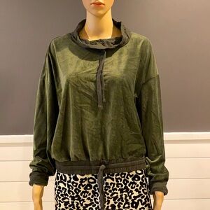 Green Sweater size XL